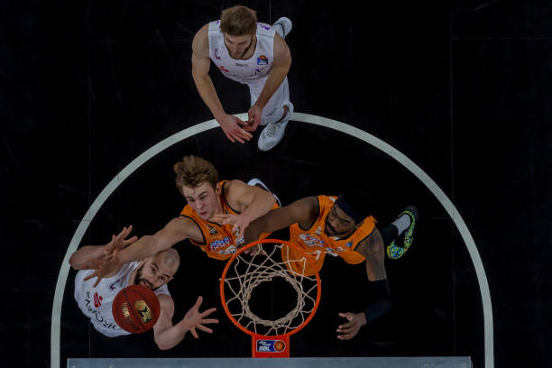 板的球队而 板的球队而